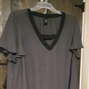 Torrid shirt size 3